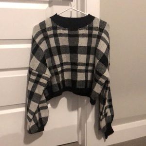 Black and white plaid cropped crewneck sweater